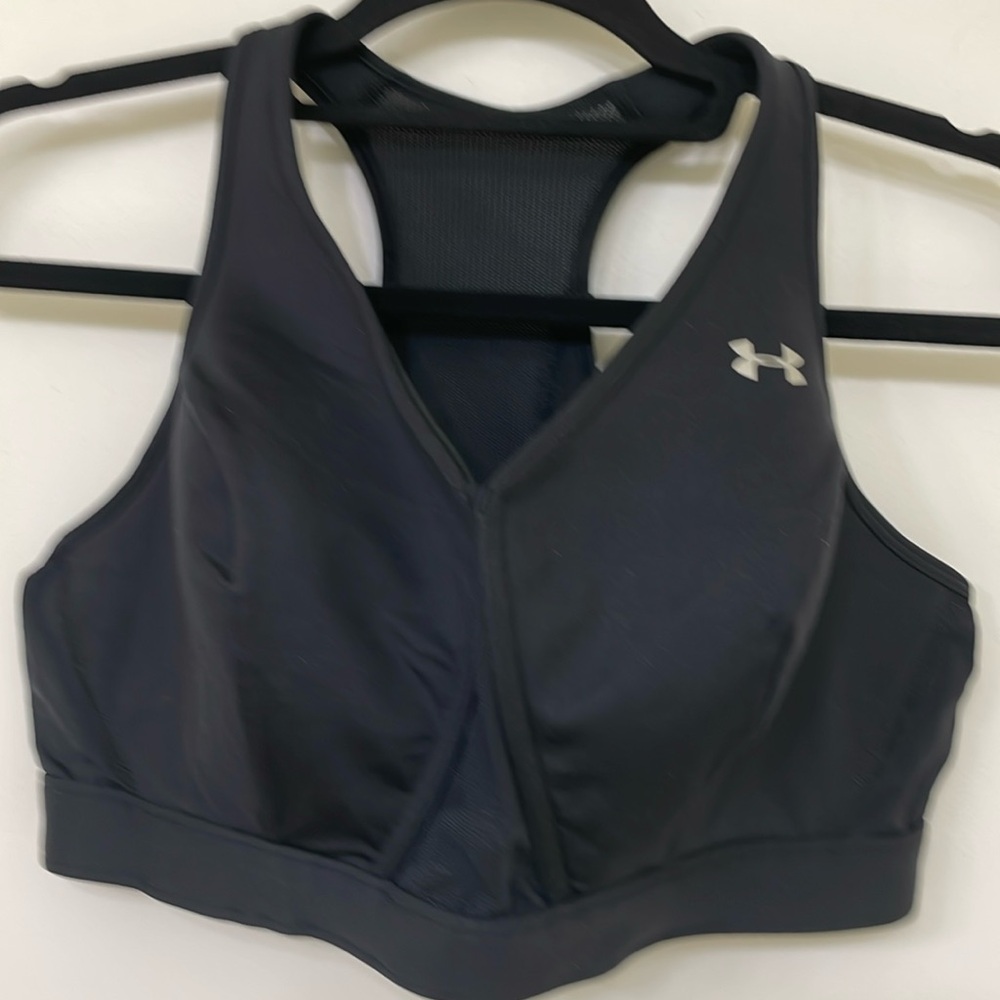 Under Armour sports bra XL